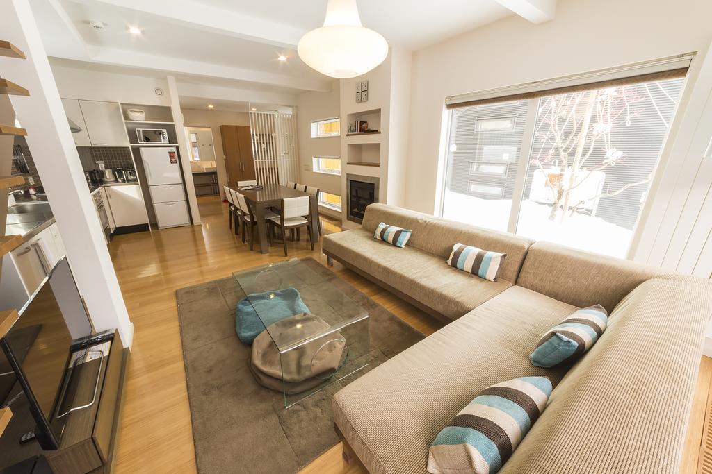 Niseko Central - Mori Houses Куттян Экстерьер фото